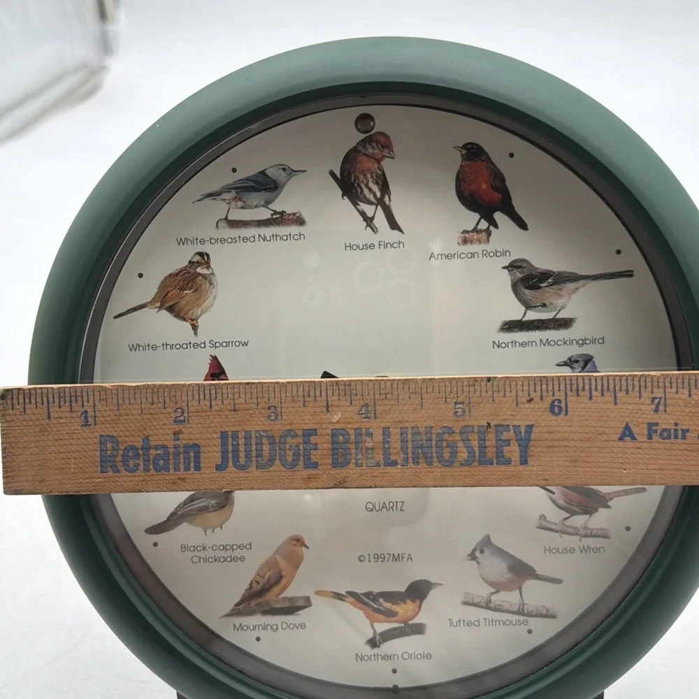 Vintage 1997 Mark Feldstein Audubon Singing Bird Wall Clock Green Frame Works